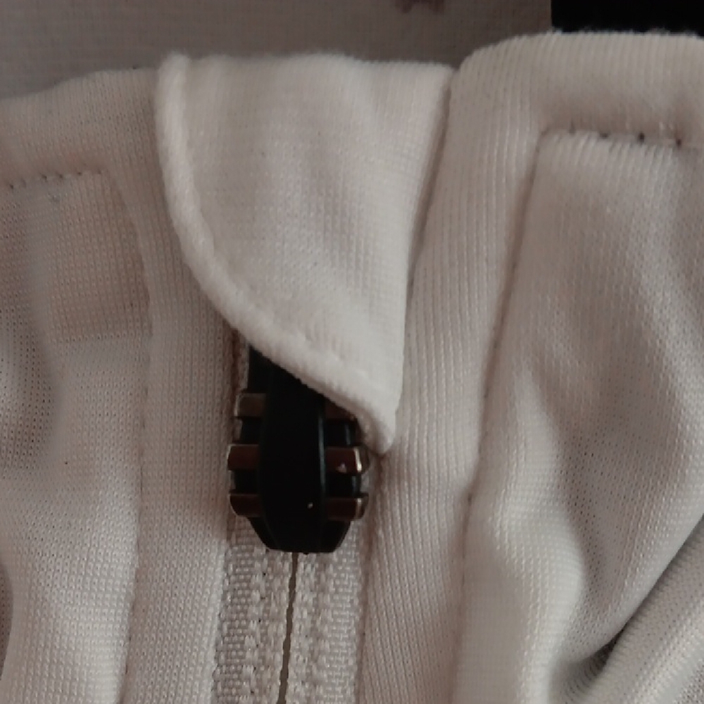 Adidas White and Black Lightweight Jacket with Athletic Cut - Picture 4 of 6